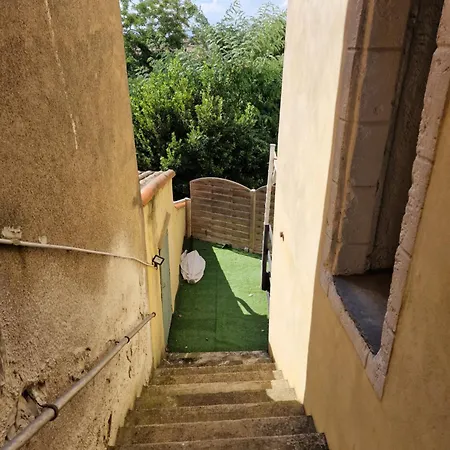 Apartment Studio L'olivier Avec Terrasse *